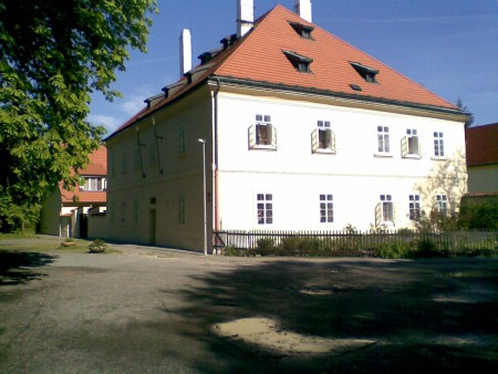 letohradek-a-obora-hvezda